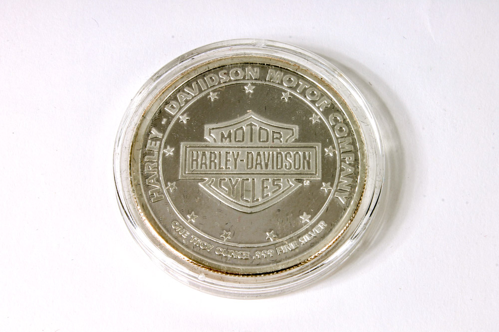 .999 Silver Harley-Davidson Commemorative V-Twin Motor Medallions