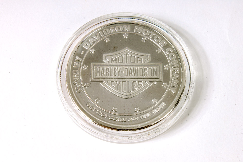 .999 Silver Harley-Davidson Commemorative V-Twin Motor Medallions