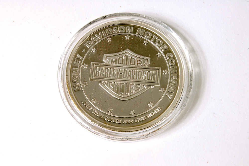 .999 Silver Harley-Davidson Commemorative V-Twin Motor Medallions
