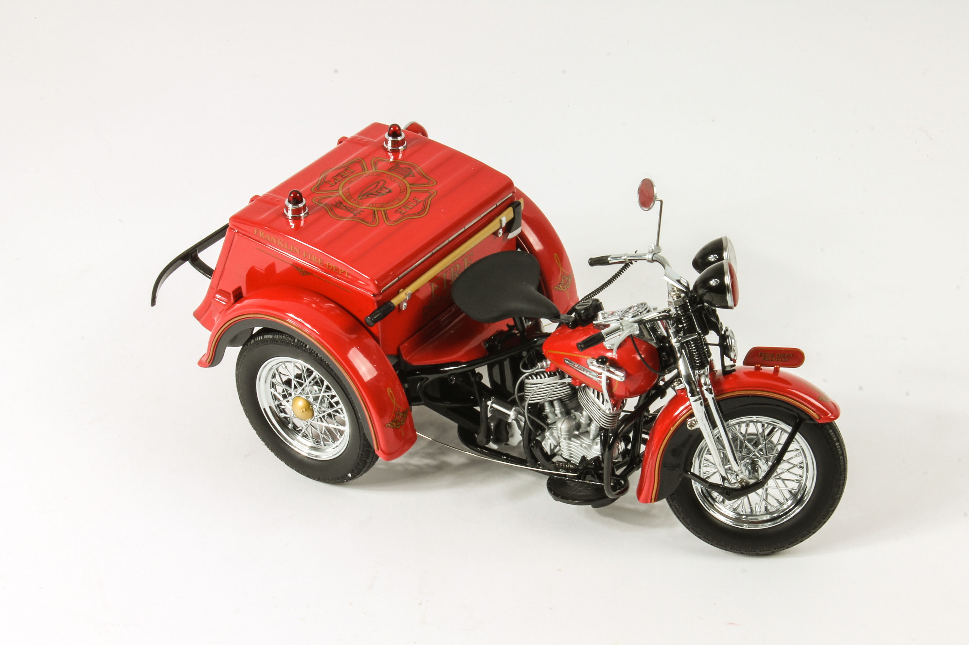 Franklin Mint Harley-Davidson Die-Cast "Fire Chief Servi-Car"