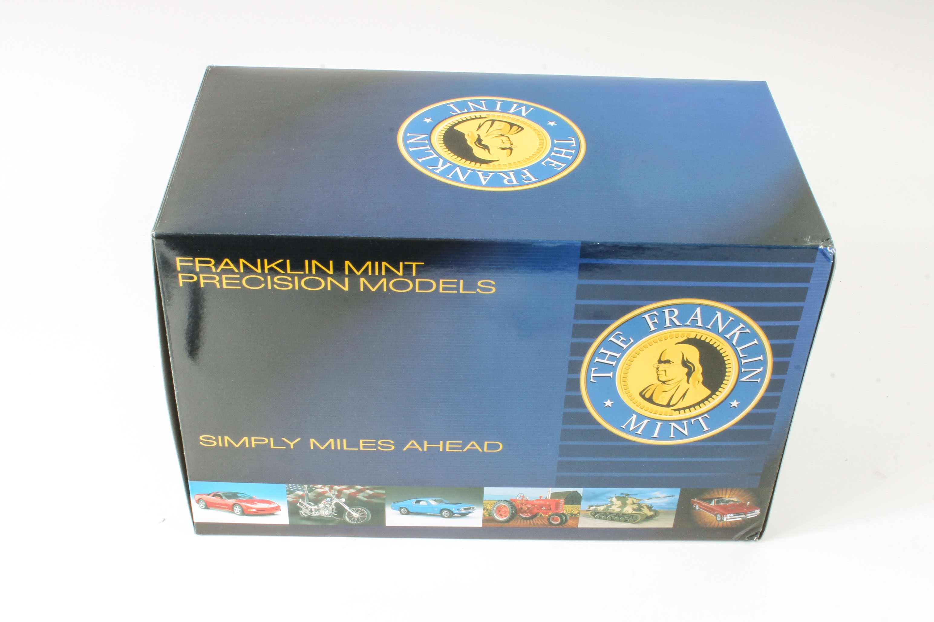 Franklin Mint Harley-Davidson Die-Cast "Fire Chief Servi-Car"