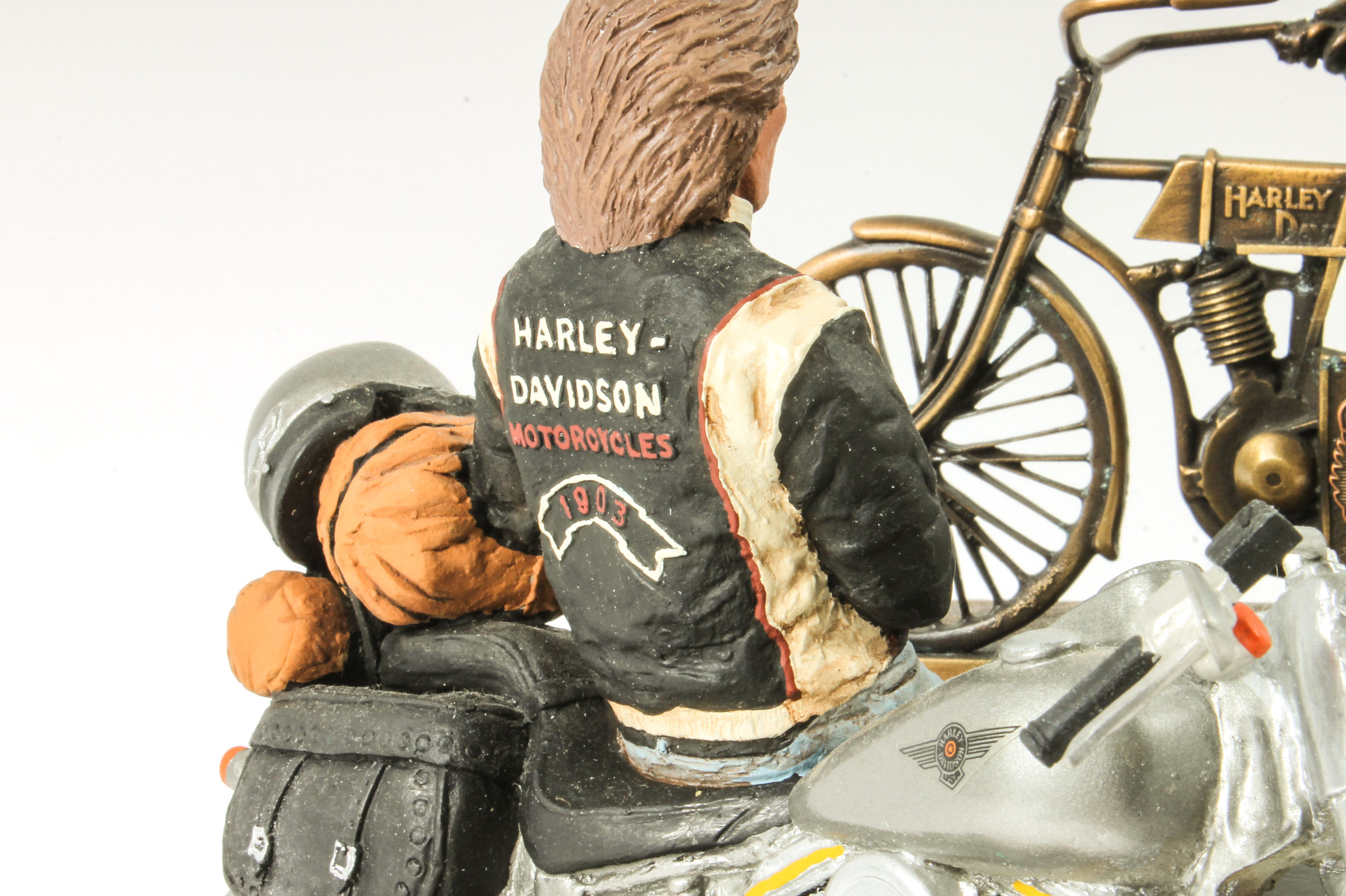 Limited Edition Harley-Davidson Figurine "The Reunion"
