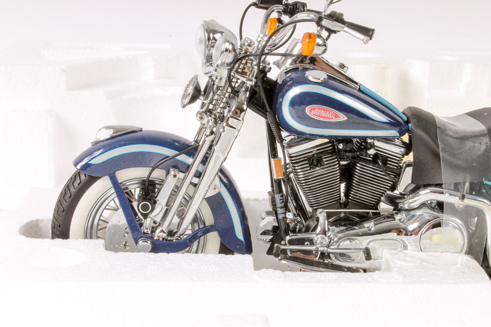 Franklin Mint Harley-Davidson Heritage Springer Model Motorcycle