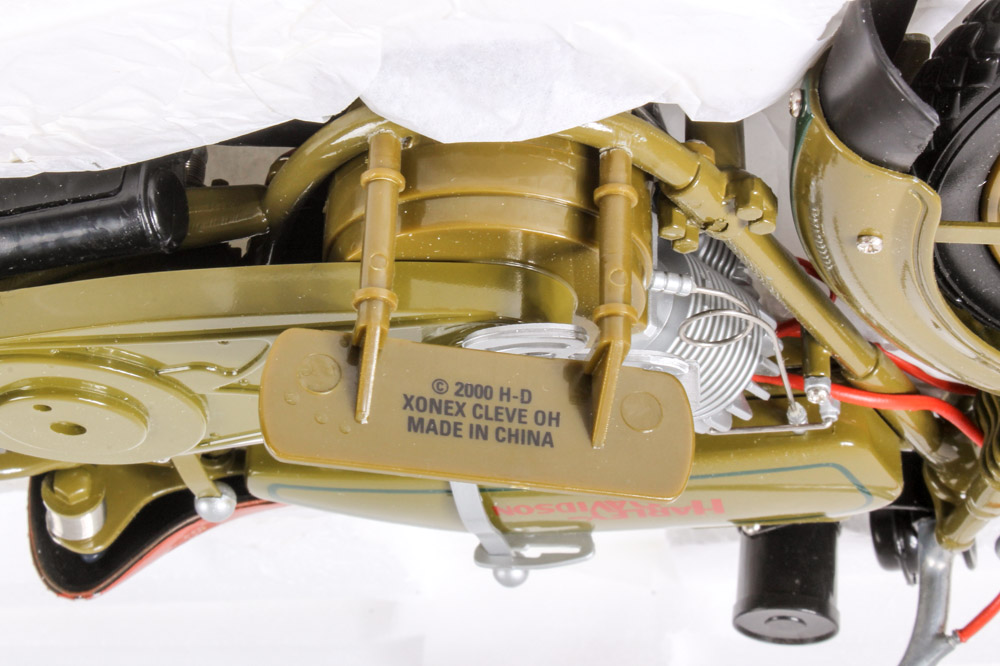 Harley-Davidson Die-Cast Model 1917 V-Twin Model F Motorcycle
