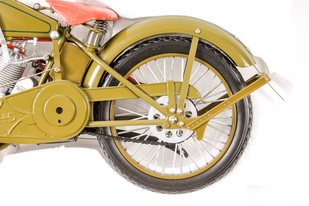 Die-Cast Harley-Davidson "1917 V-Twin Model F" Motorcycle Model