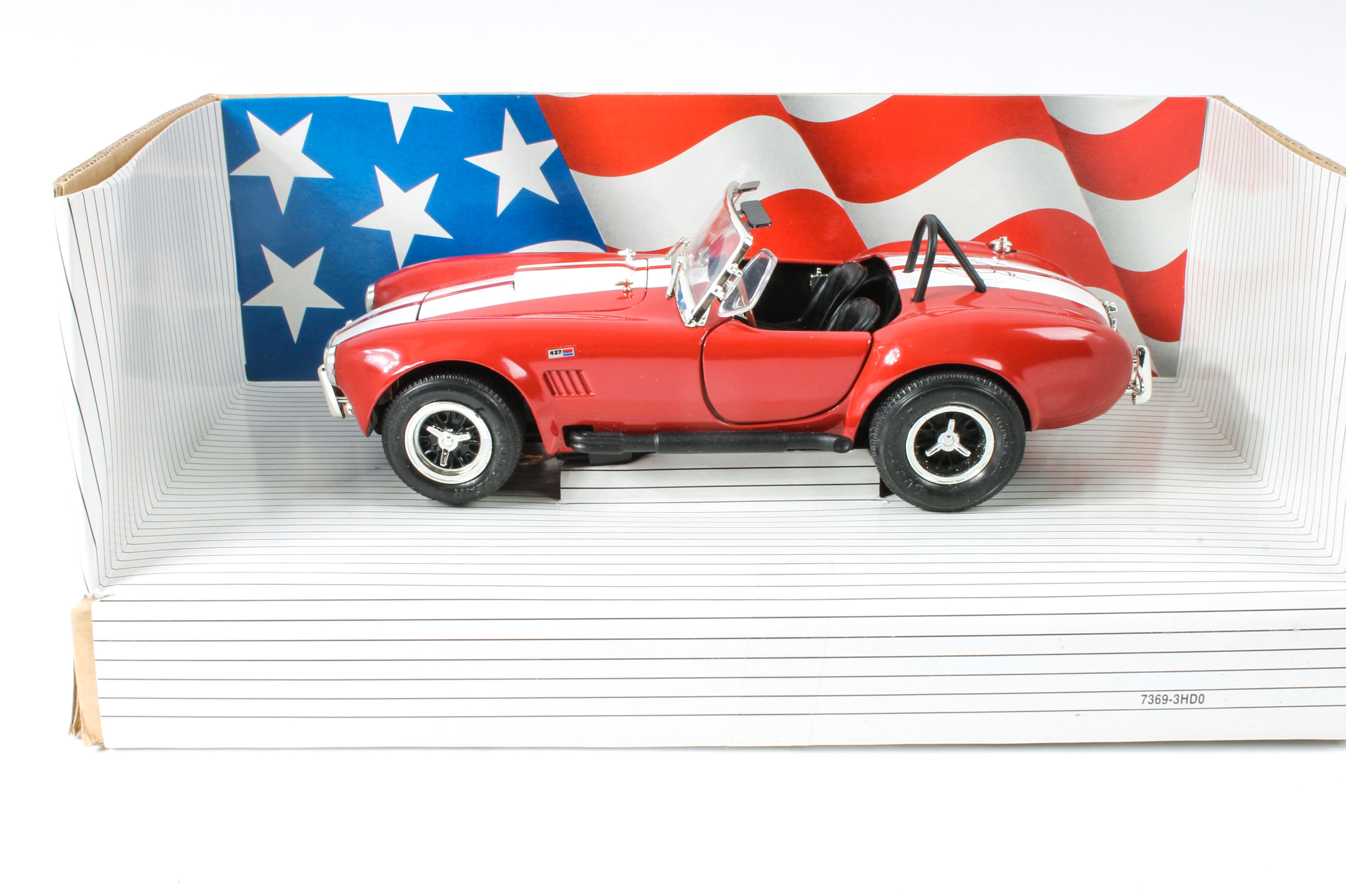 Carroll Shelby Autographed 1/18" Scale Model Shelby Cobra 427 S/C