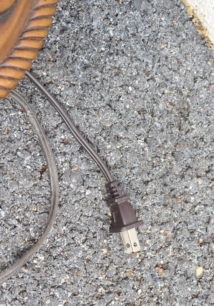 Bronze Tone Torchiere Floor Lamp