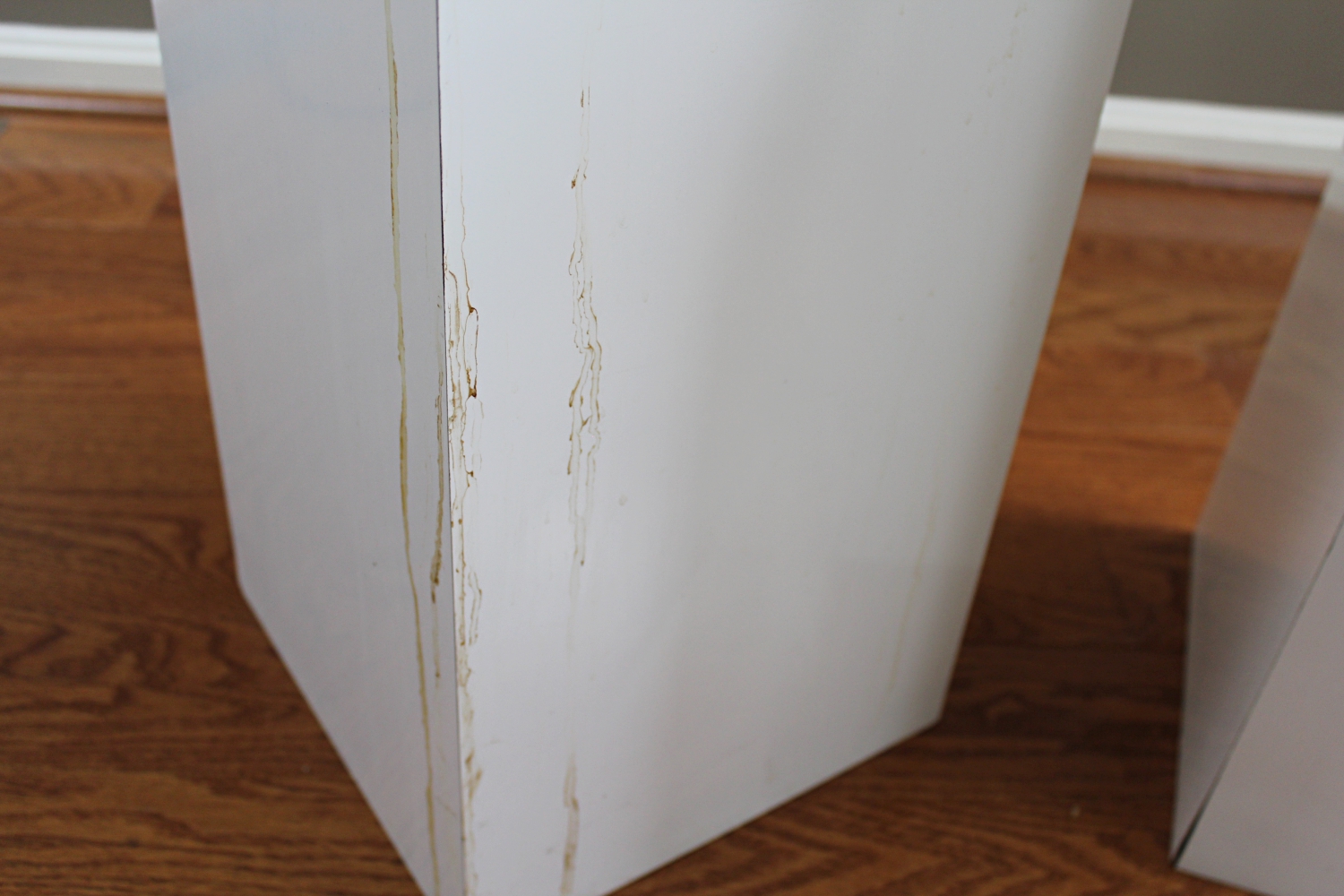 Modern Display Stands