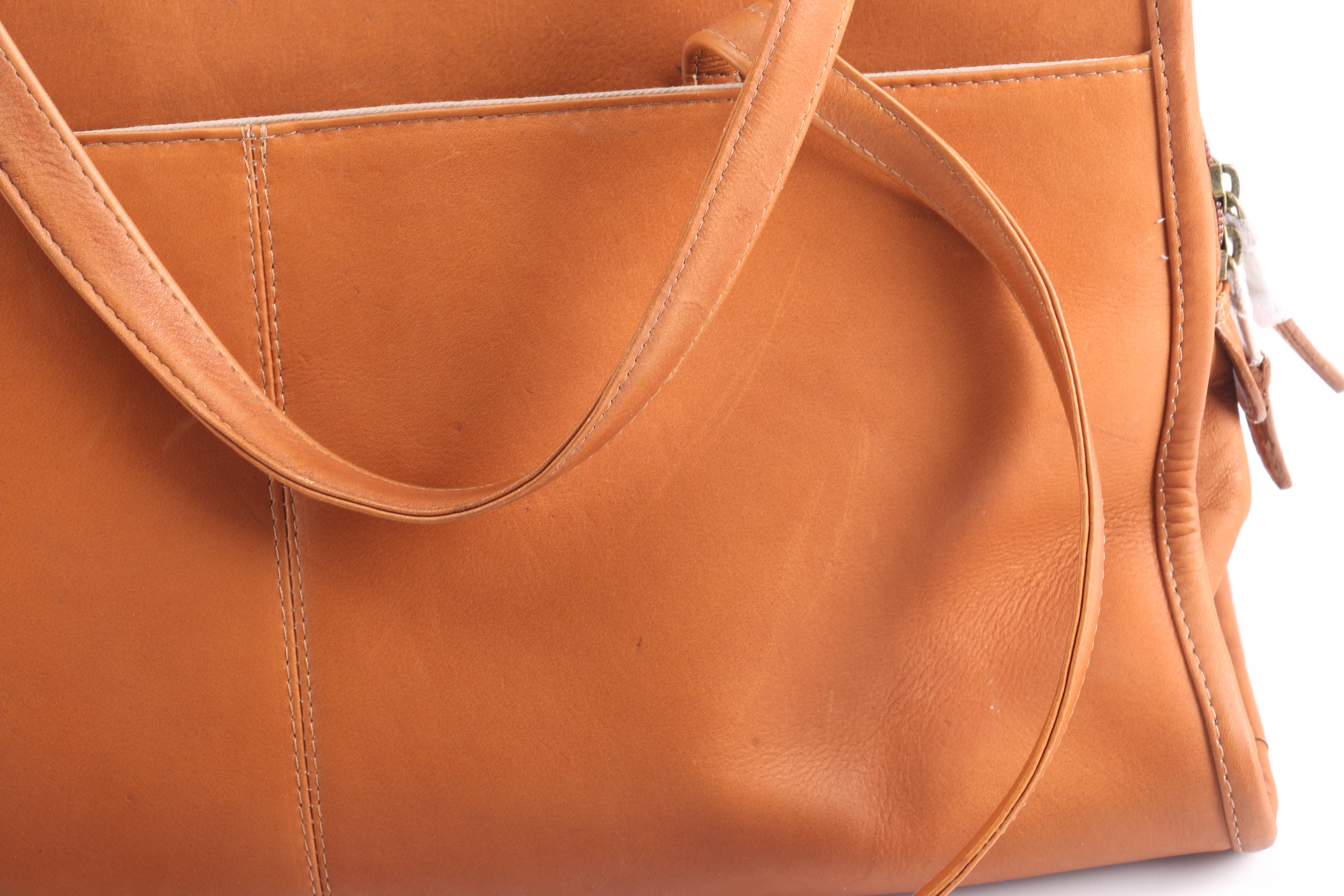 Shoulder Bags Including Clava