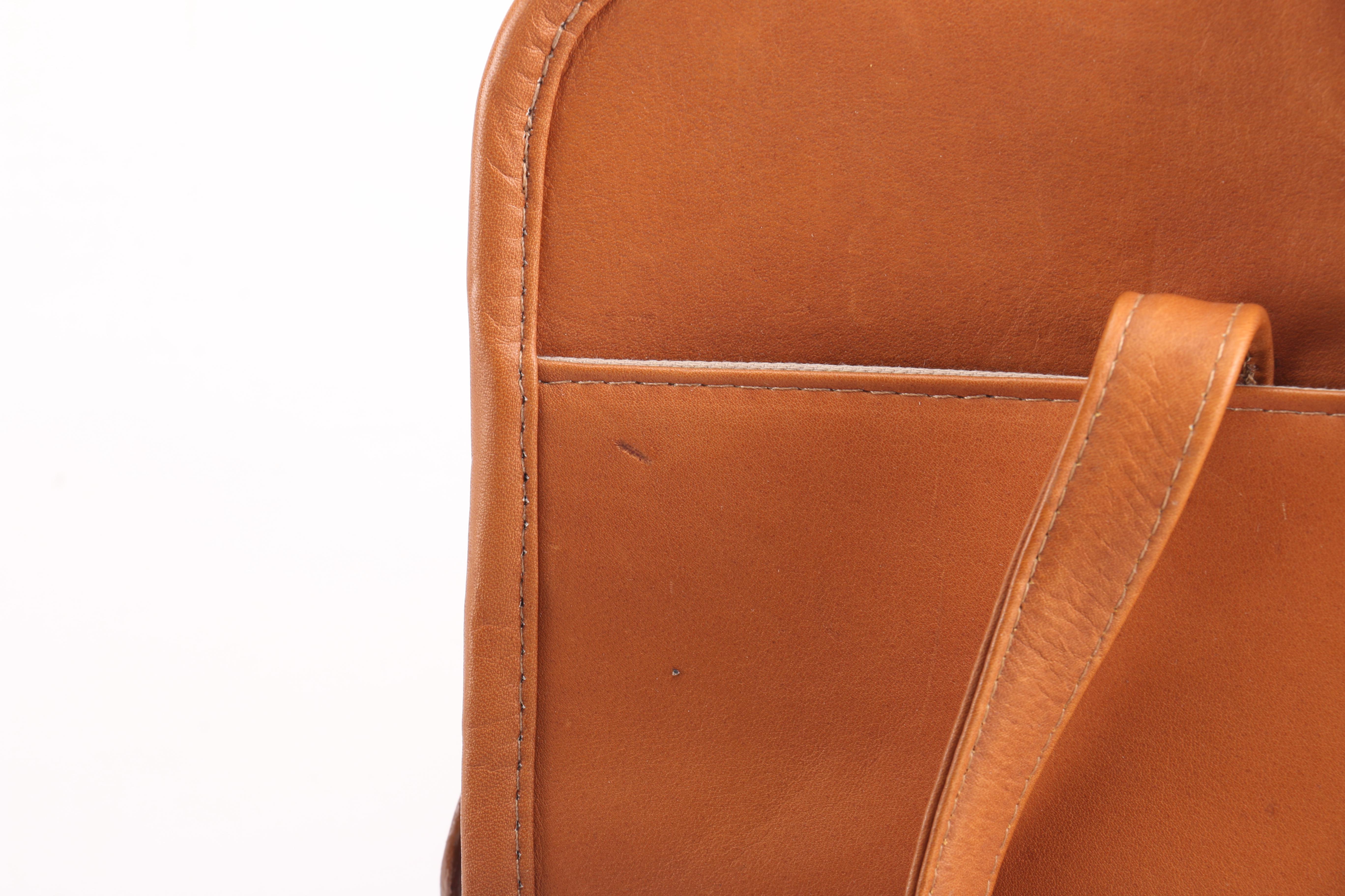 Shoulder Bags Including Clava