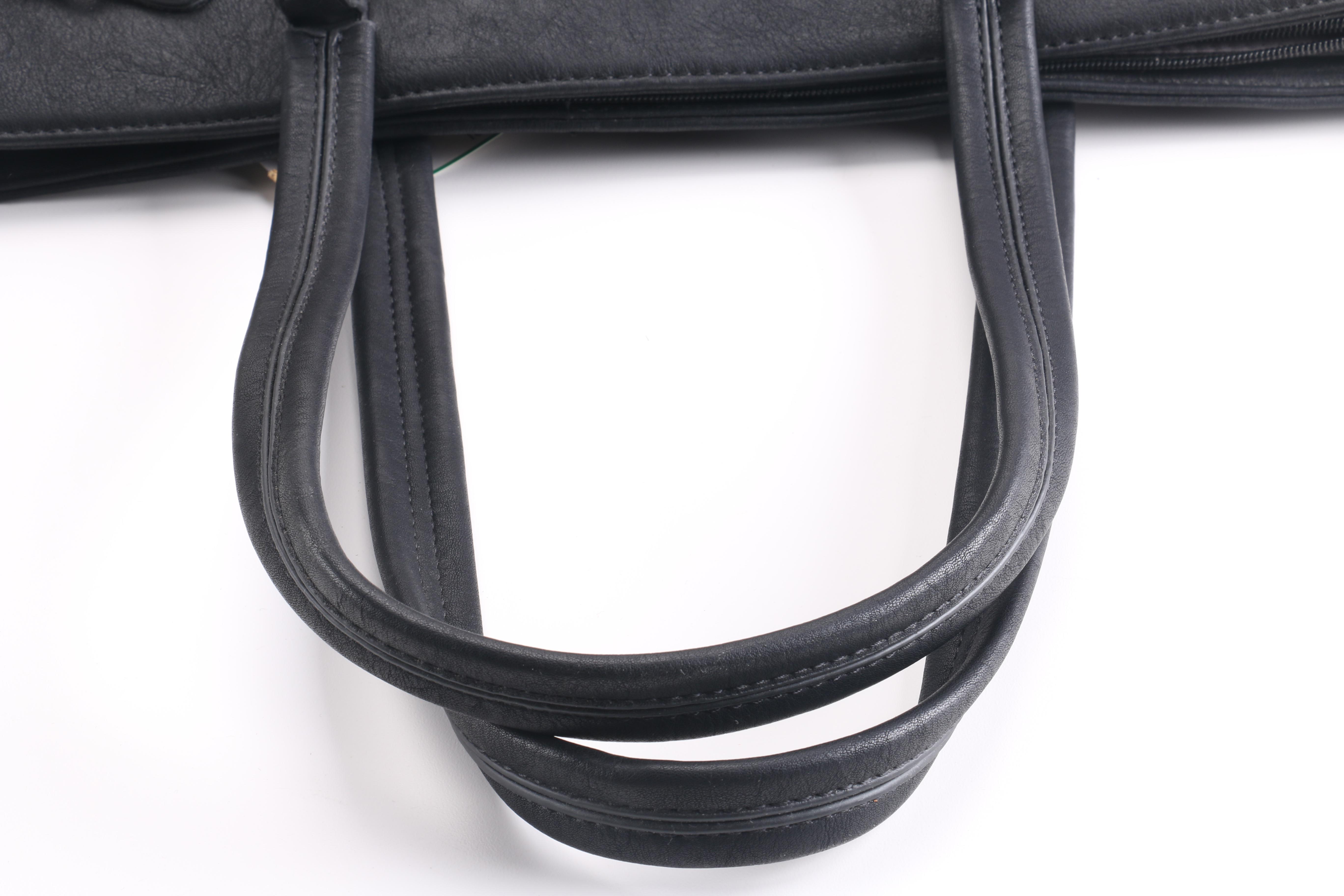 Shoulder Bags Including Clava