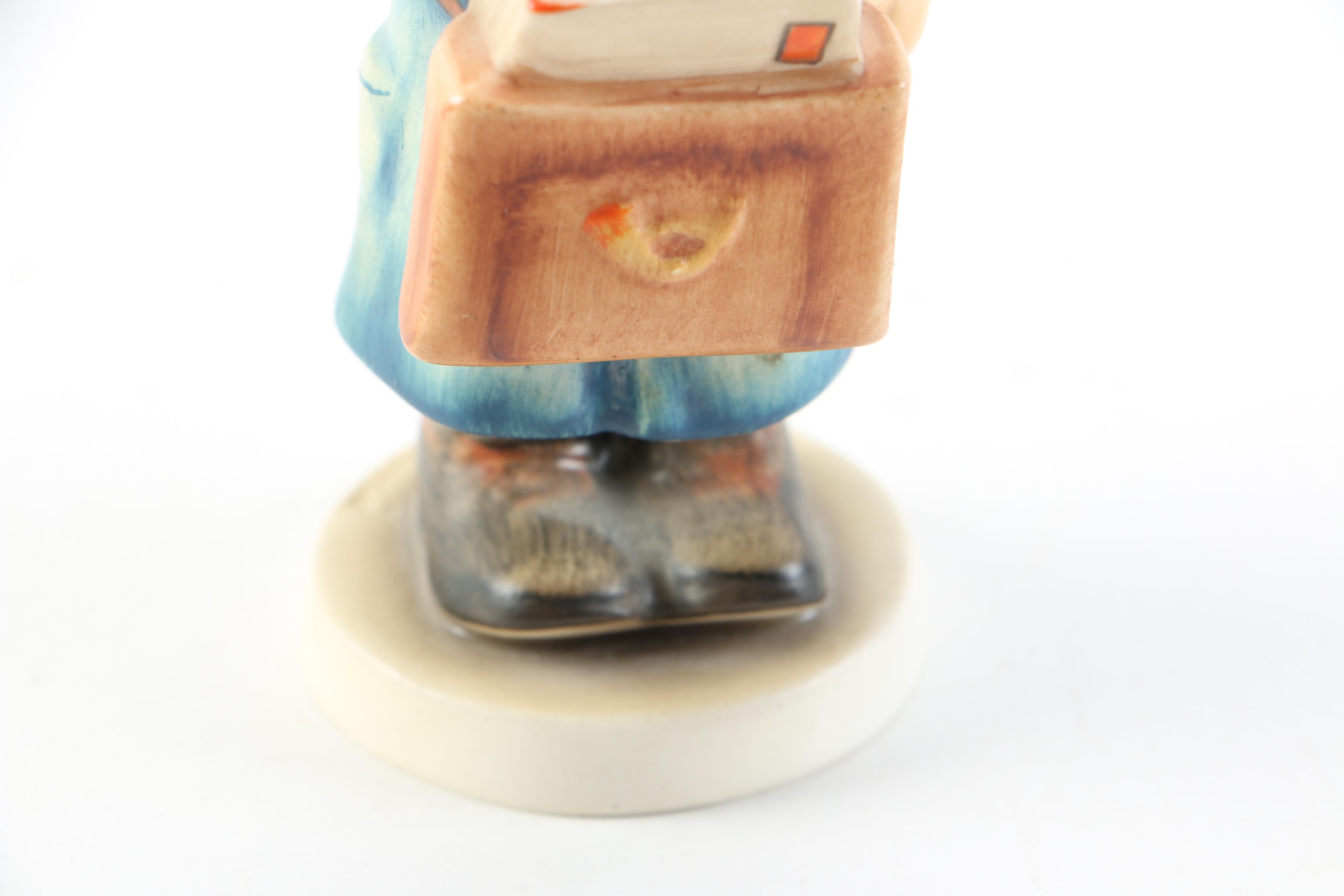 Hummel Figurine #119 TMK2