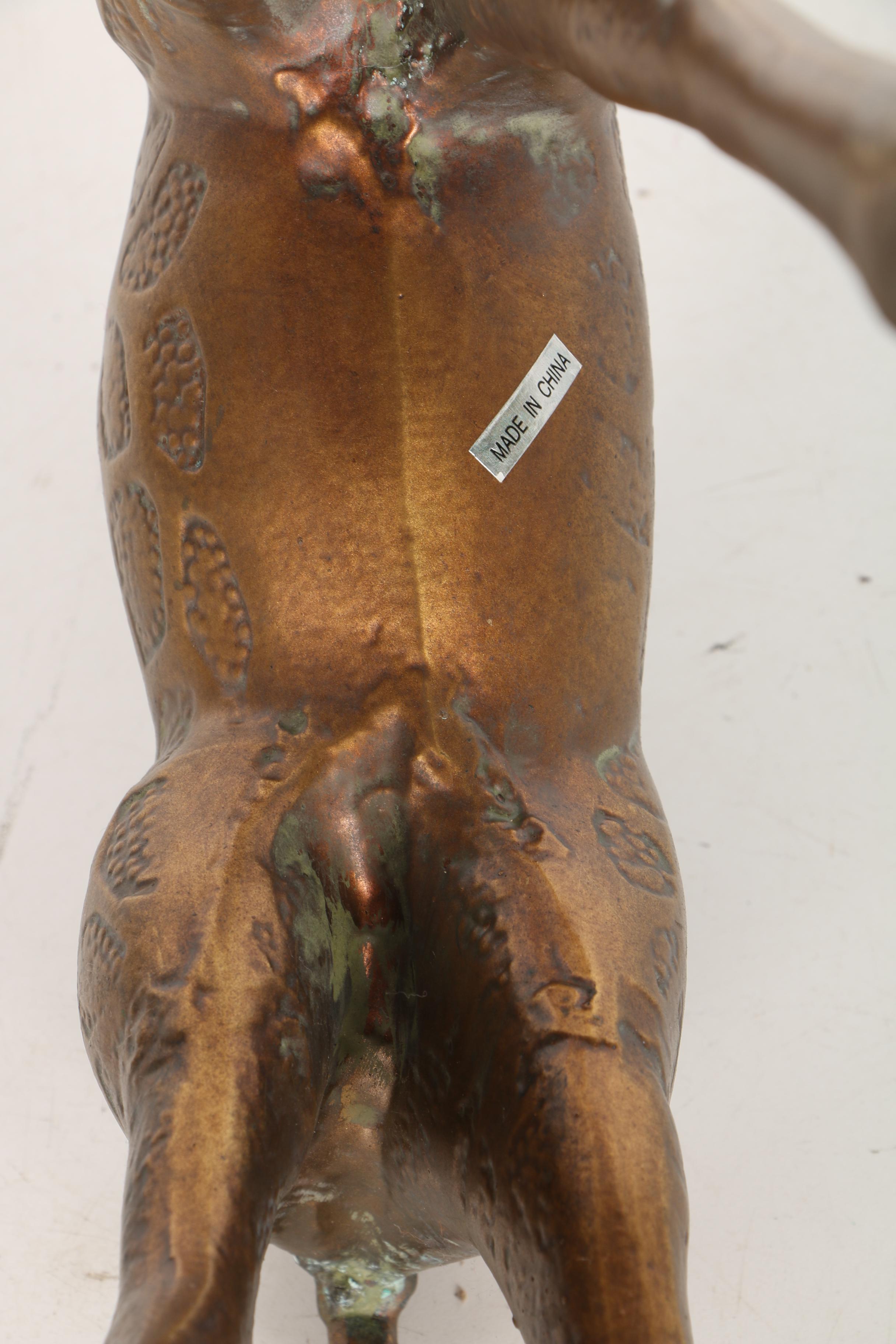 Bronze Finish Giraffe Statue