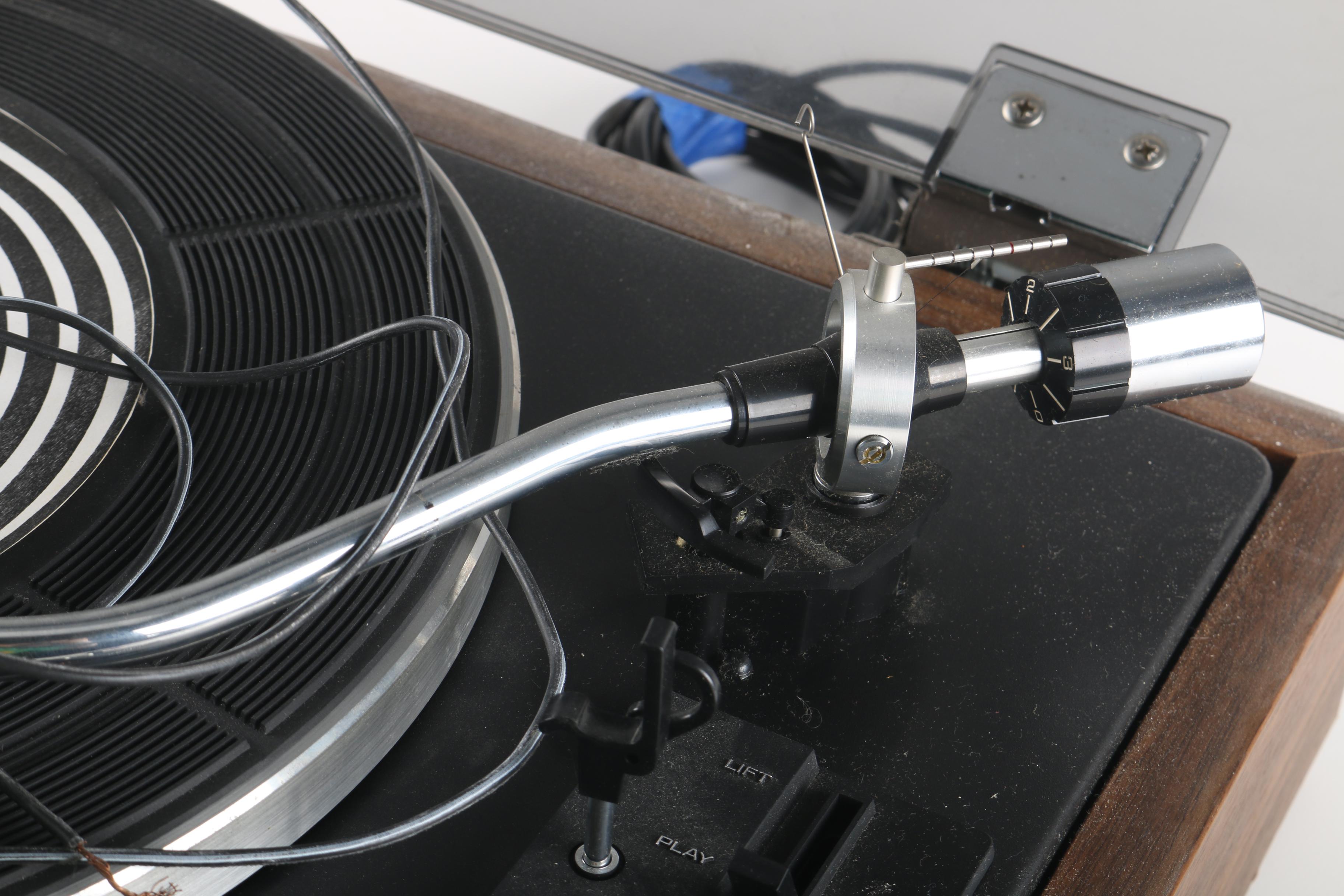 Sansui Auto-Return Turntable