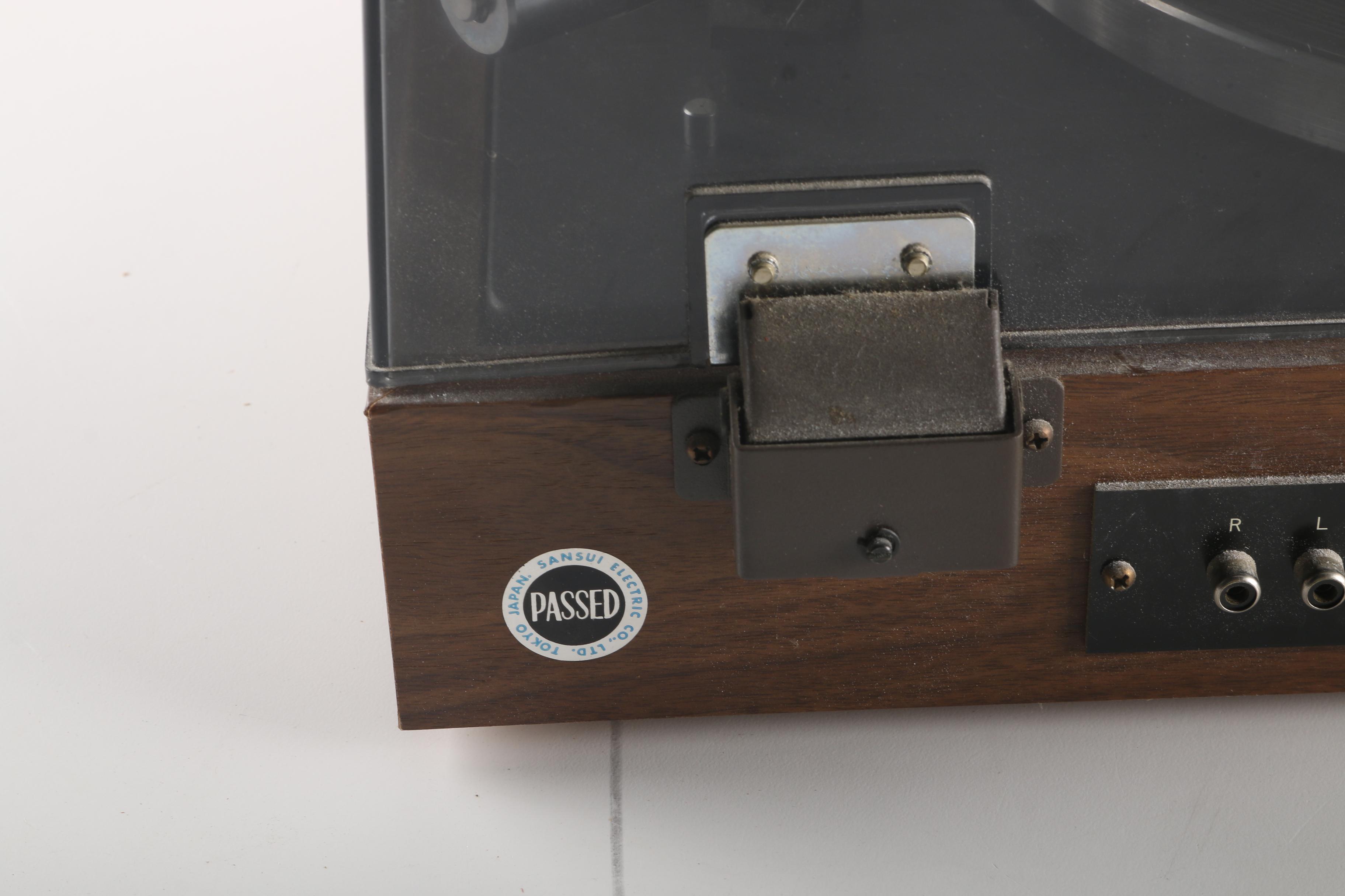 Sansui Auto-Return Turntable