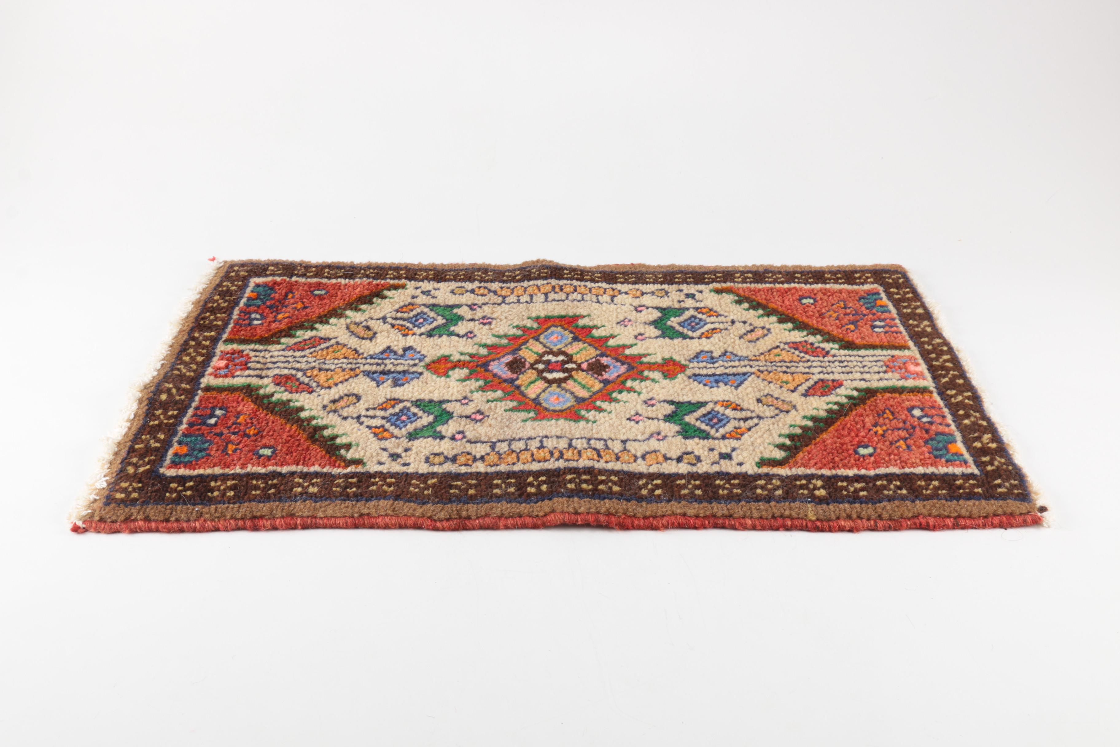 Assorted Decor Items