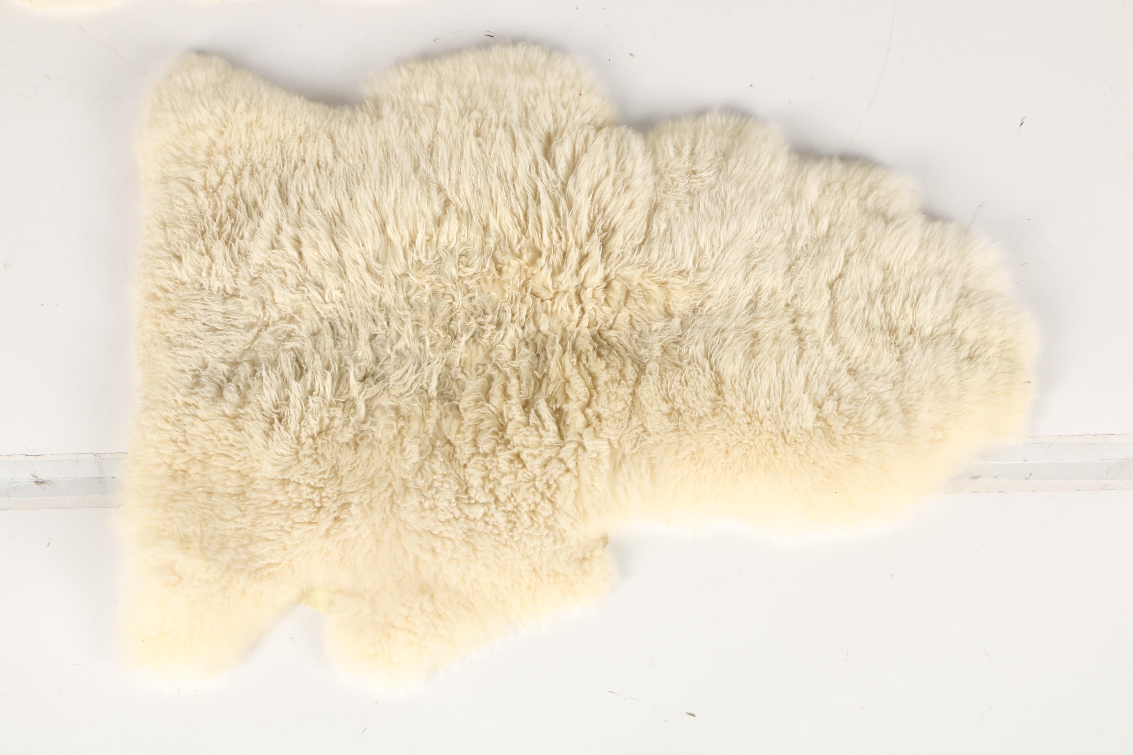 Lambskin Wool Accent Rugs