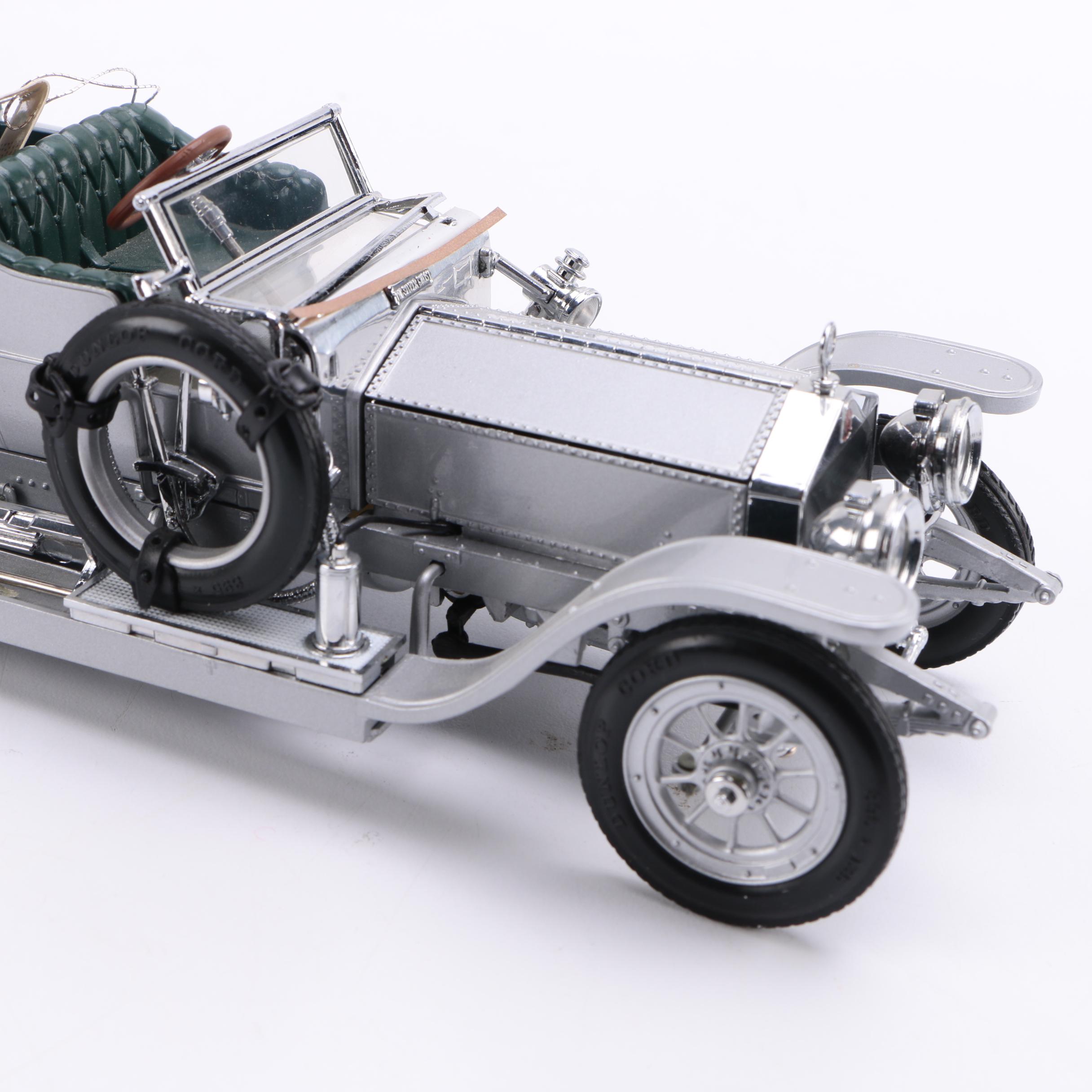 Collection of Franklin Mint 1:24 Scale Die-Cast Classic Cars