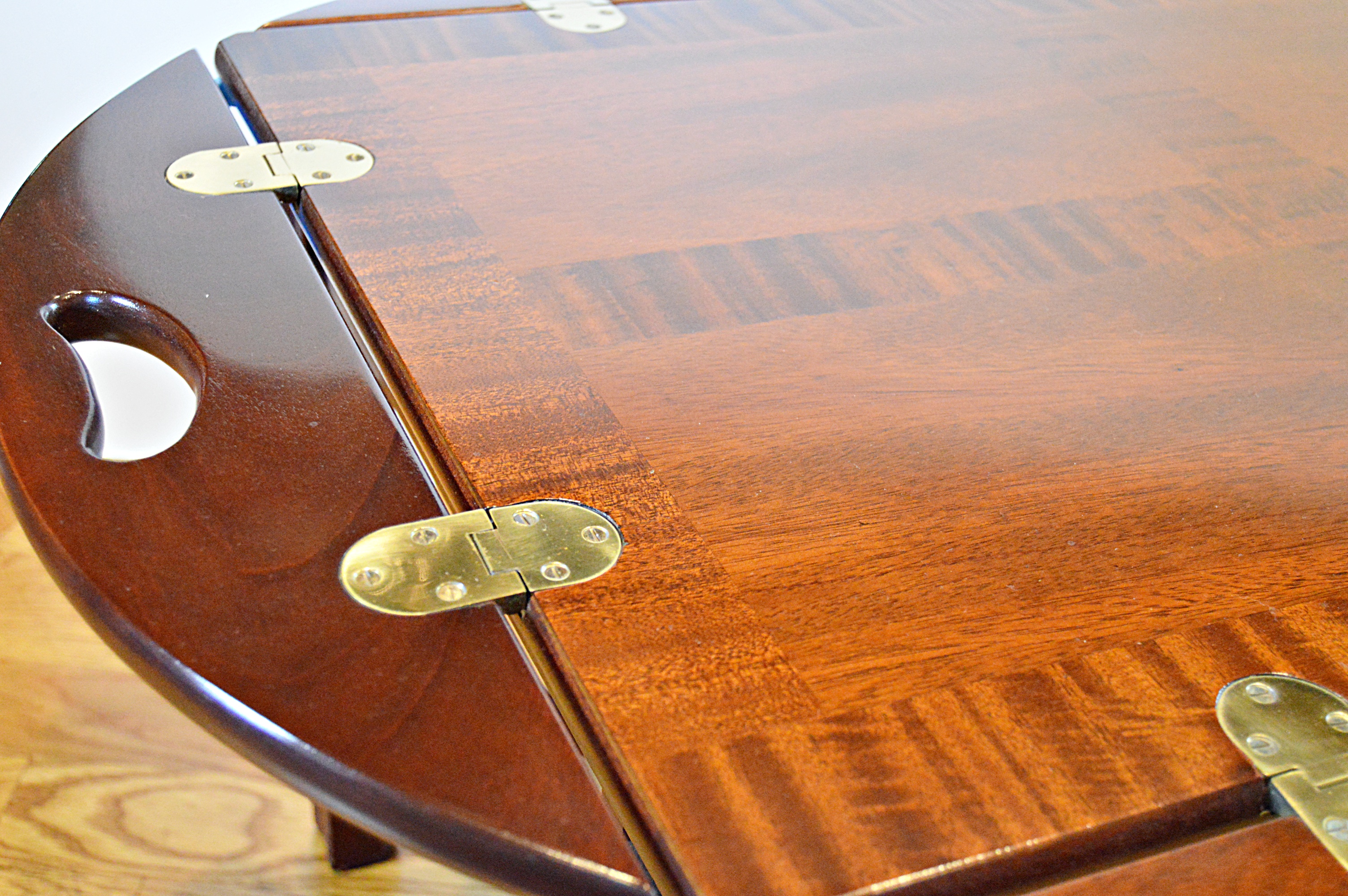 Council Craftsmen Chippendale Style Mahogany Butler's Tray Table