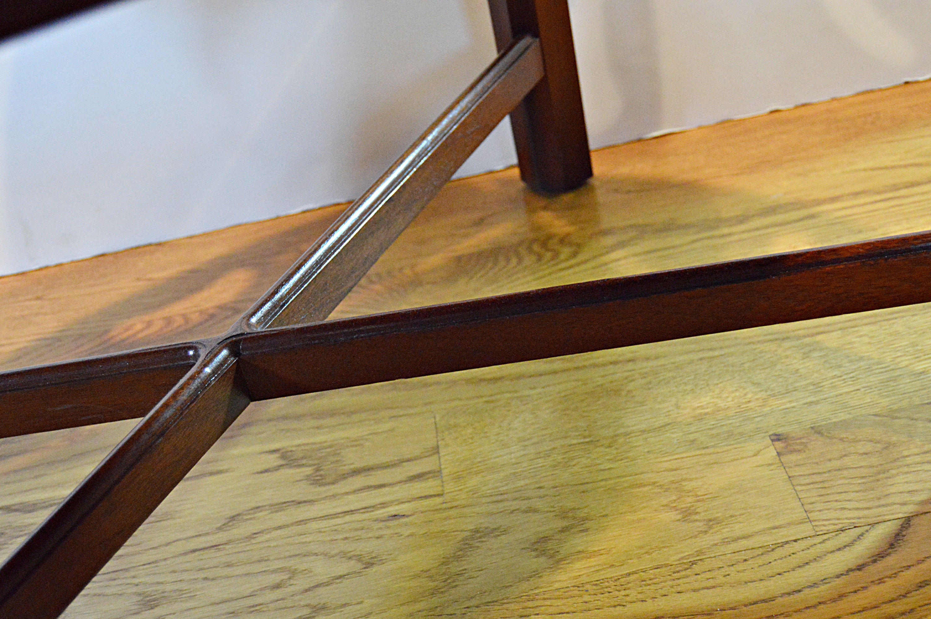 Council Craftsmen Chippendale Style Mahogany Butler's Tray Table