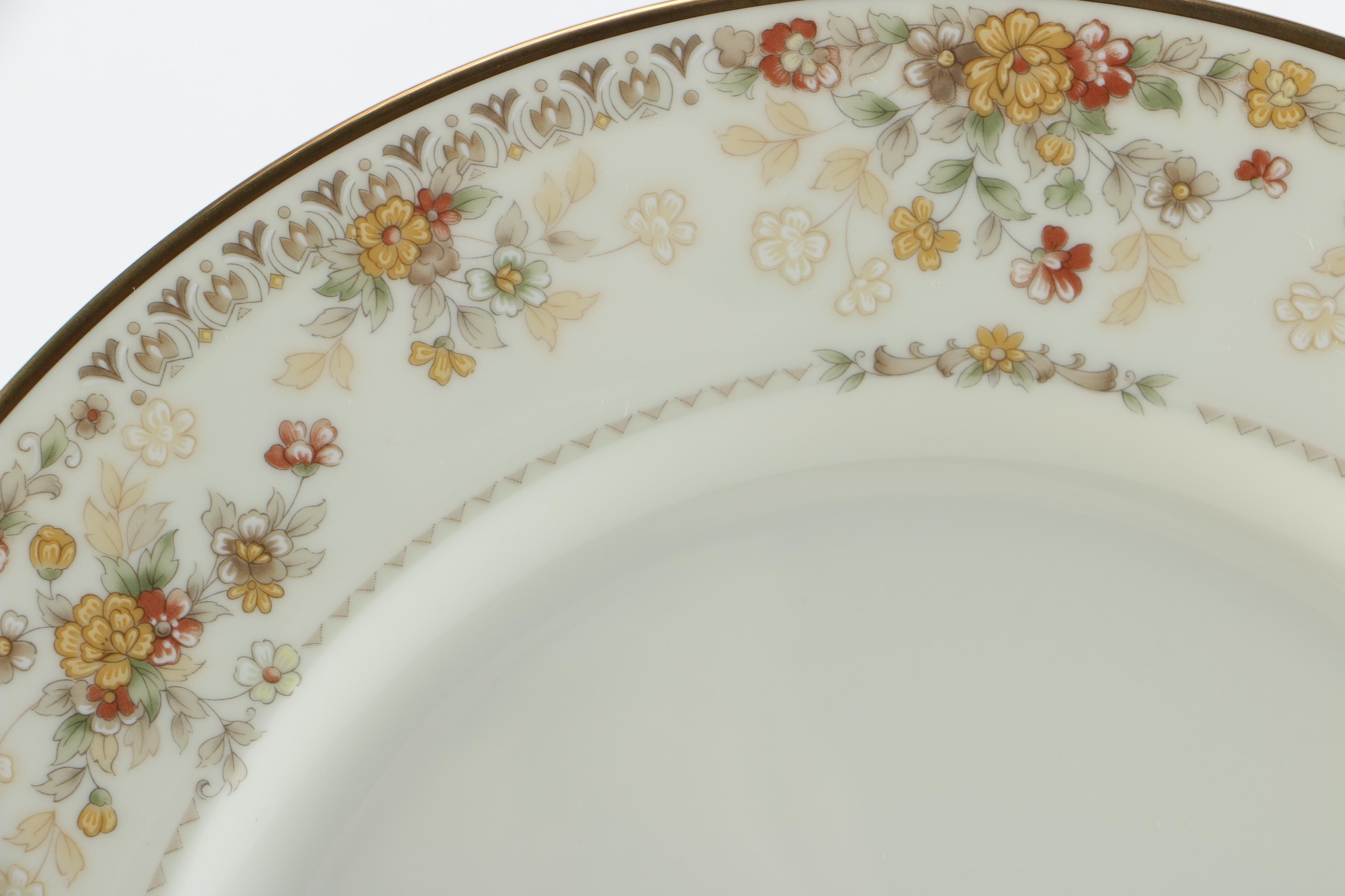 Noritake "Salisbury" Bone China  Dinnerware Set