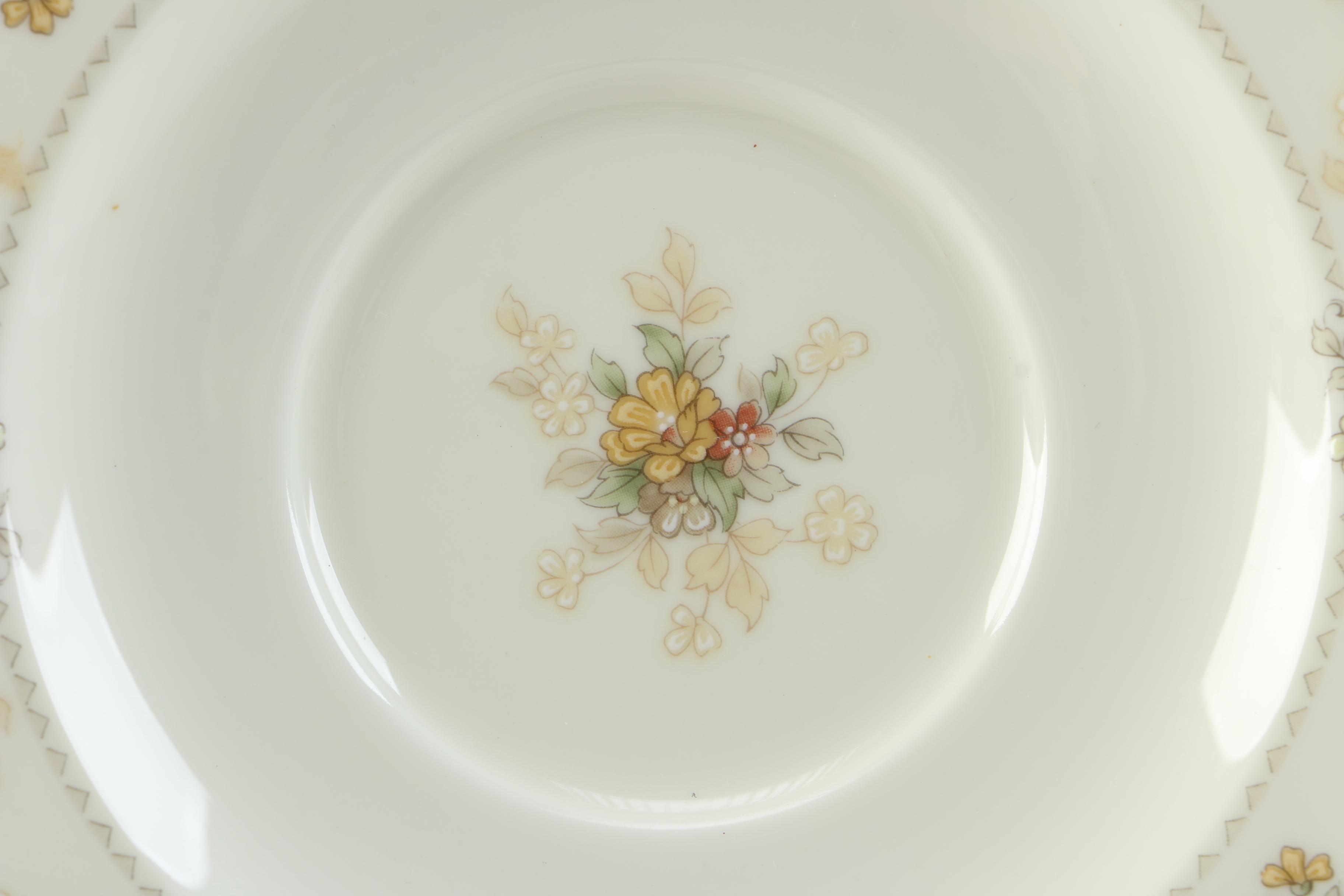 Noritake "Salisbury" Bone China  Dinnerware Set