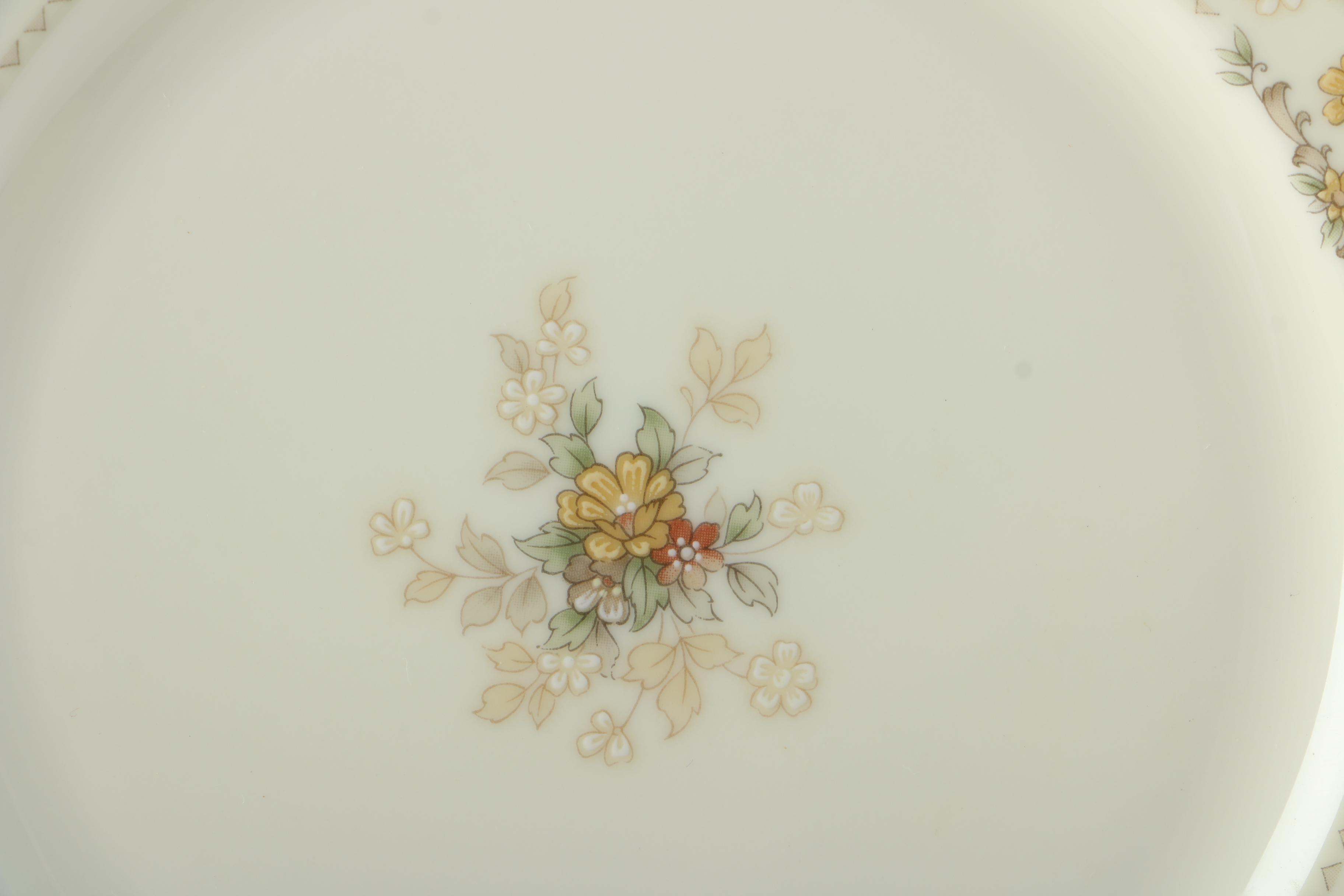 Noritake "Salisbury" Bone China  Dinnerware Set