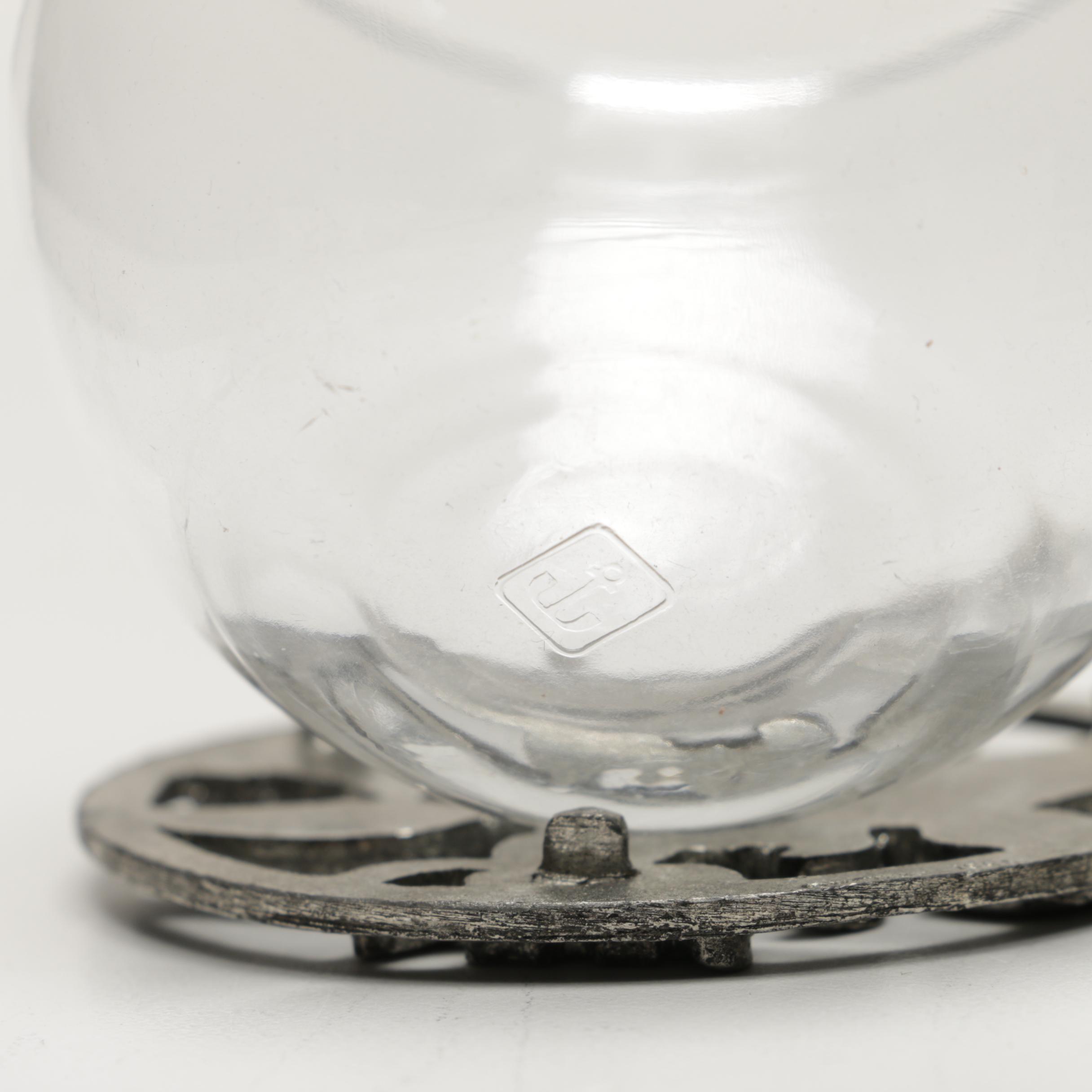 Shaker and Votive Candleholder Set