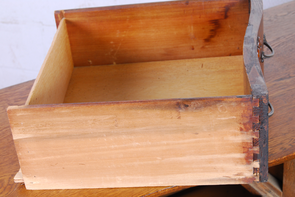 Antique Oak Chest of Drawers