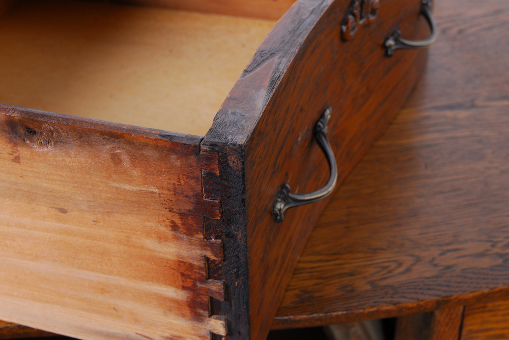 Antique Oak Chest of Drawers