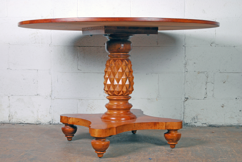 "Tommy Bahama" Pineapple Motif Round Wood Table by Lexington