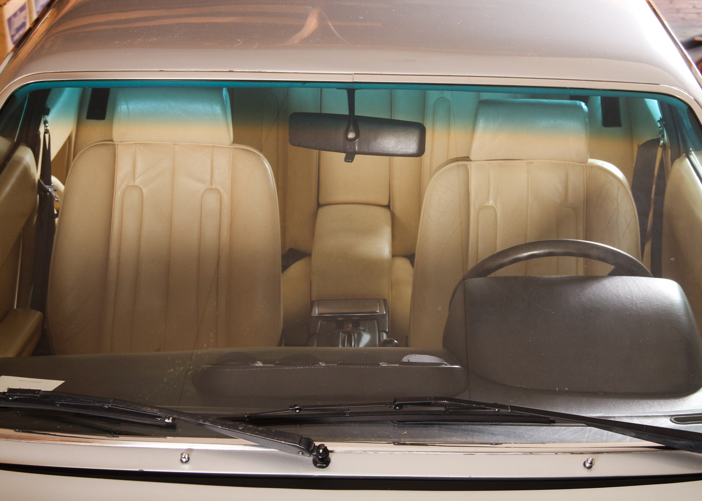 1981 Ferrari 400i 2+2 Coupe