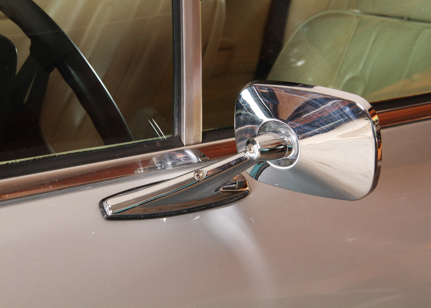 1981 Ferrari 400i 2+2 Coupe