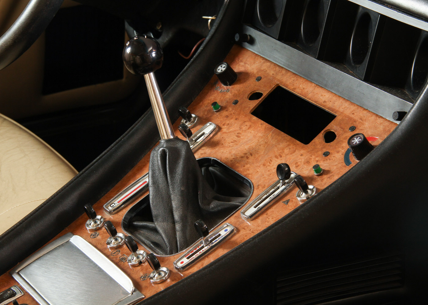 1981 Ferrari 400i 2+2 Coupe