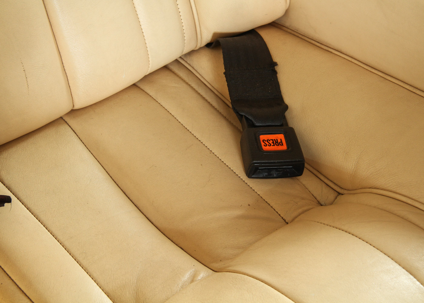 1981 Ferrari 400i 2+2 Coupe