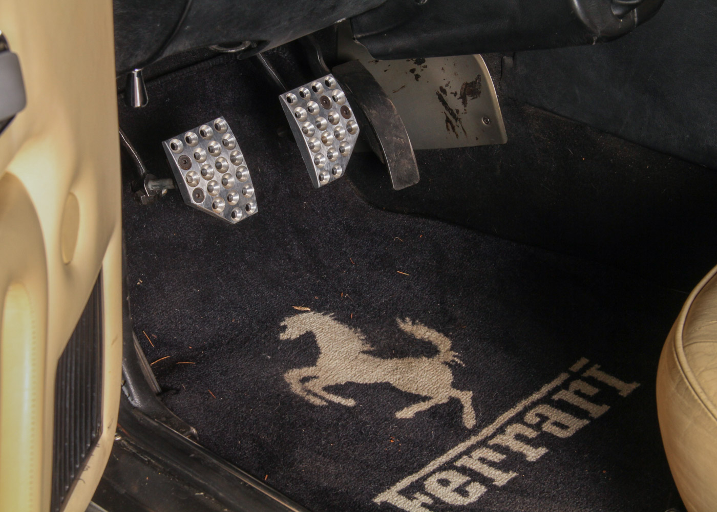 1981 Ferrari 400i 2+2 Coupe