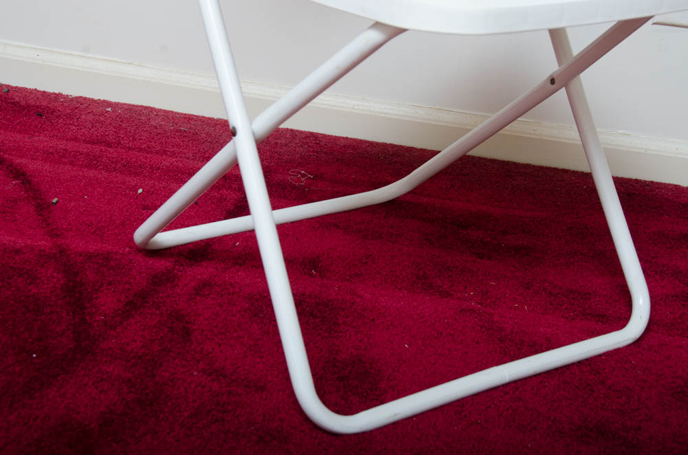 Round Folding Table With White Chairs