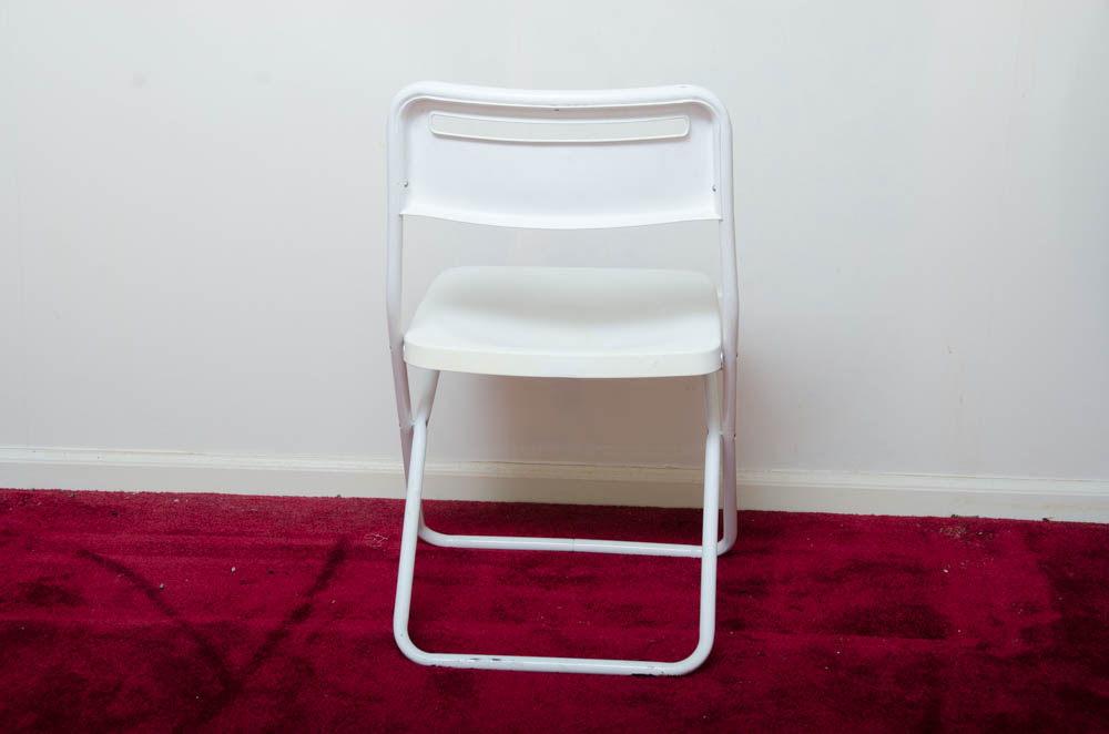 Round Folding Table With White Chairs