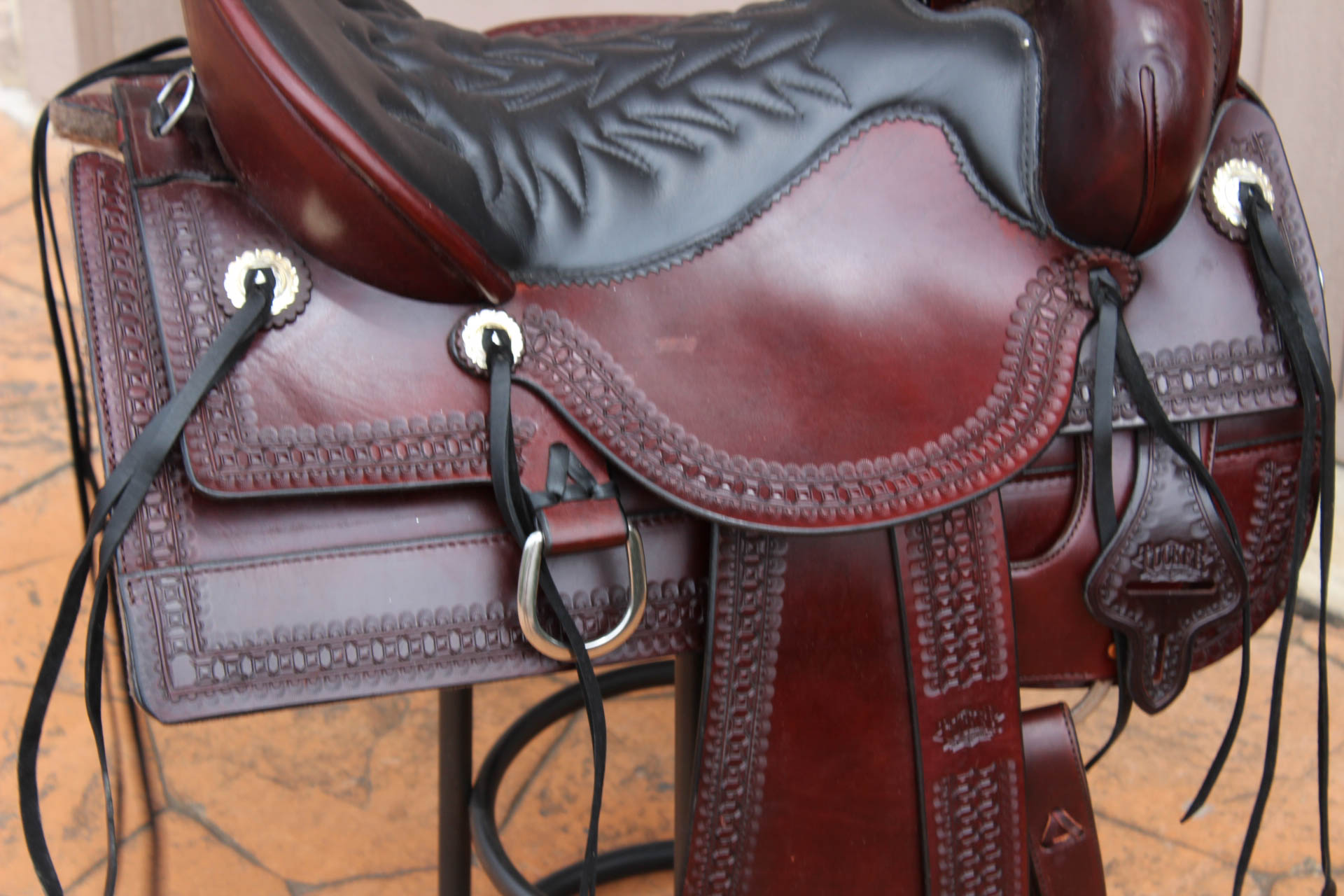 Tucker "Old West" Trail Saddle