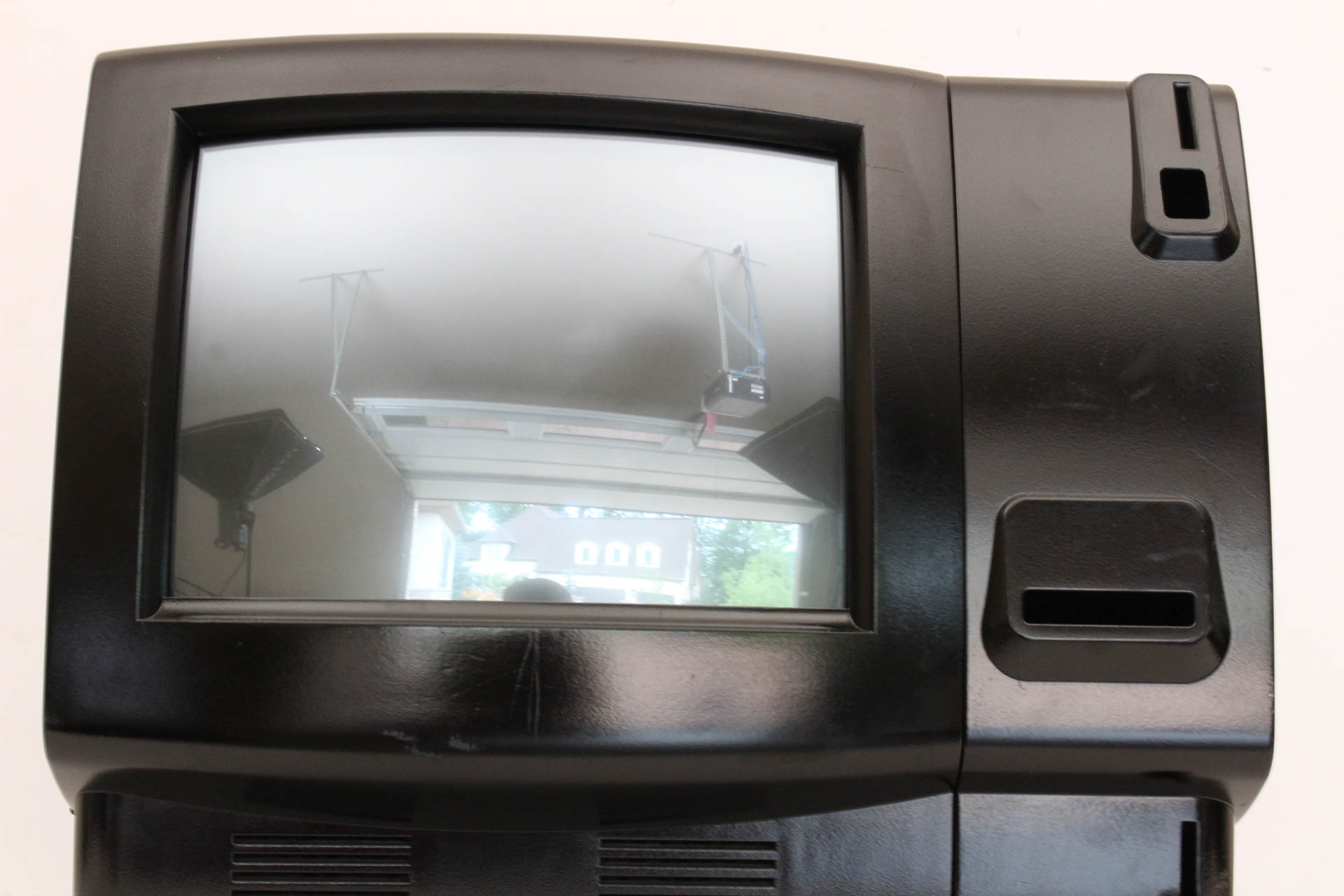 Megatouch Maxx Sapphire Bar Top Touch Screen Game Console