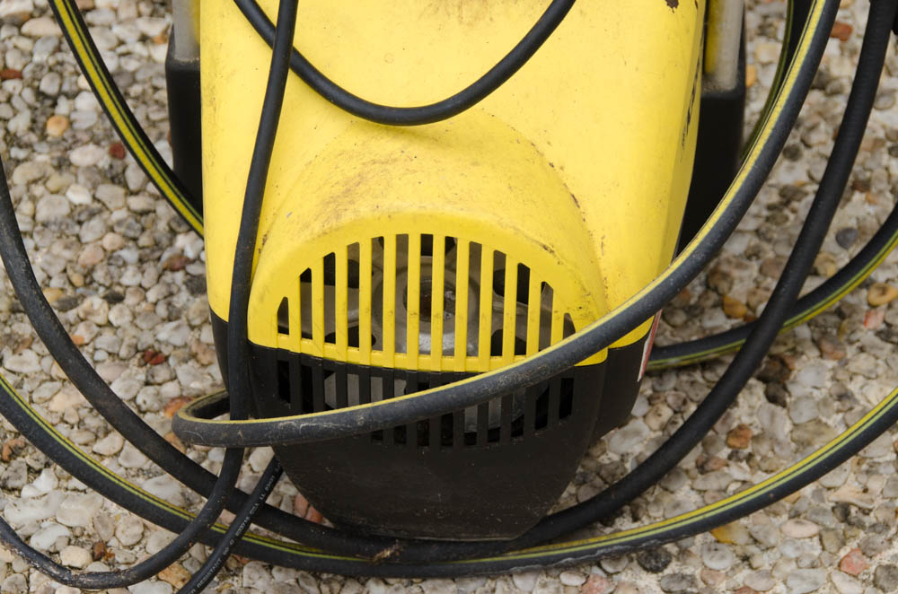 Karcher 330 Pressure Washer