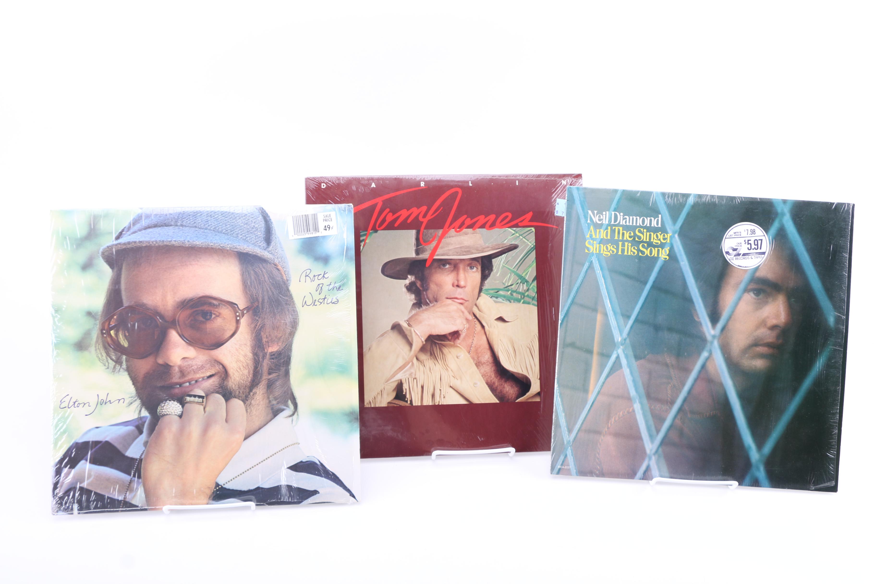 Chuck Berry, Johnny Cash, Willie Nelson and Other Vintage LPs