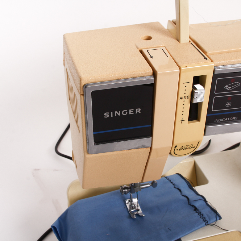 Vintage Singer Electric Sewing Machine
