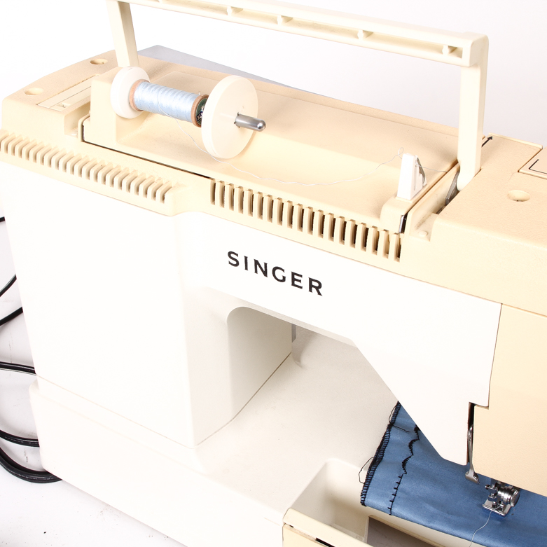 Vintage Singer Electric Sewing Machine