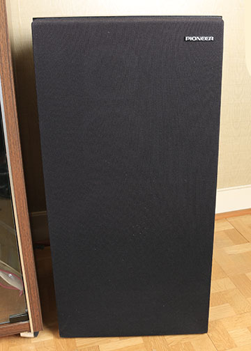 Pioneer Stereo and Speakers