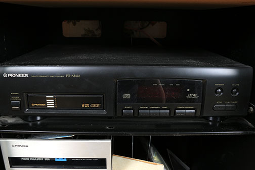 Pioneer Stereo and Speakers