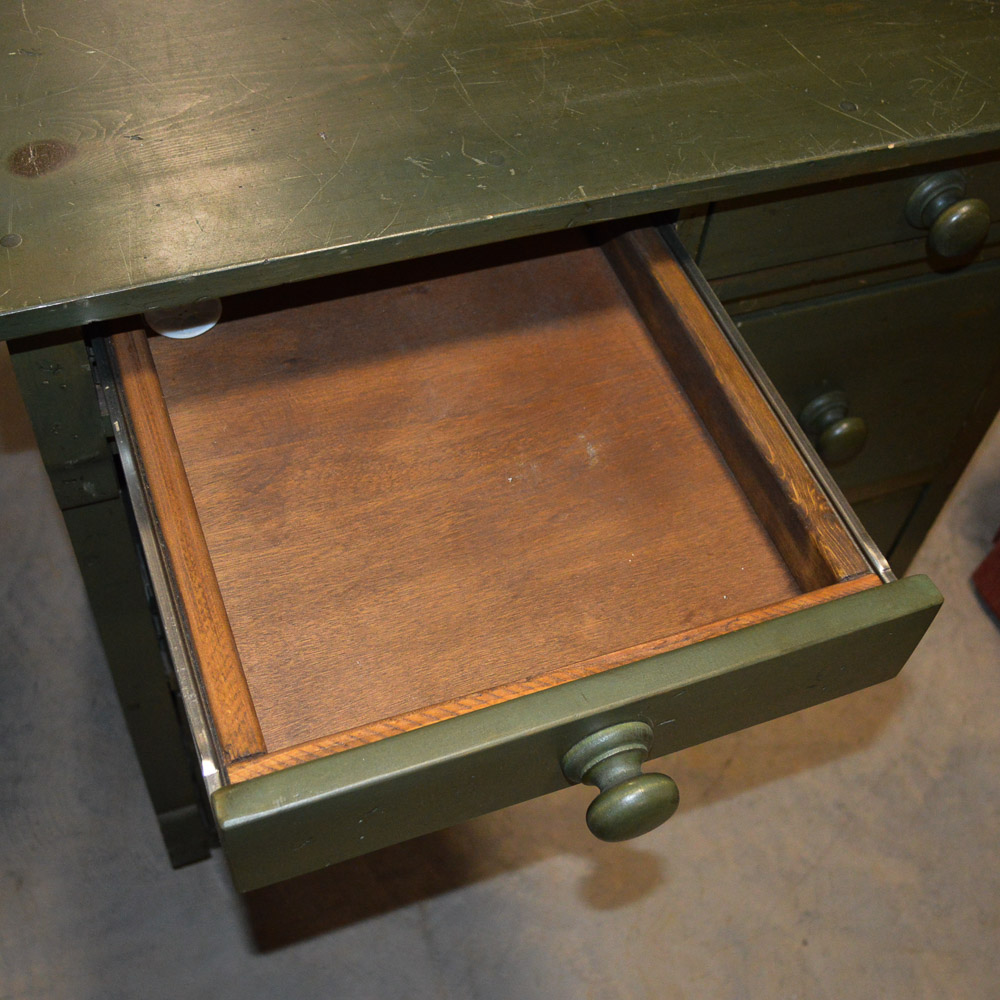 Vintage Green Chest of Drawers
