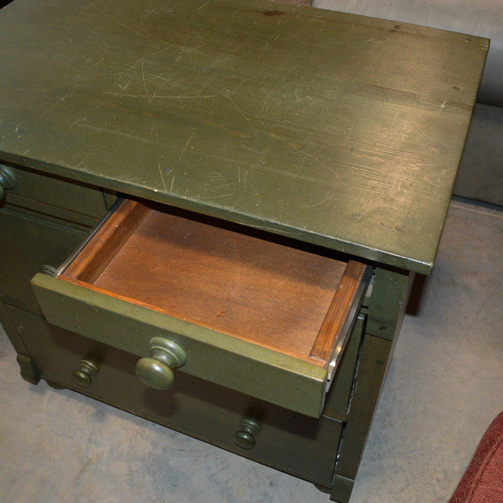 Vintage Green Chest of Drawers