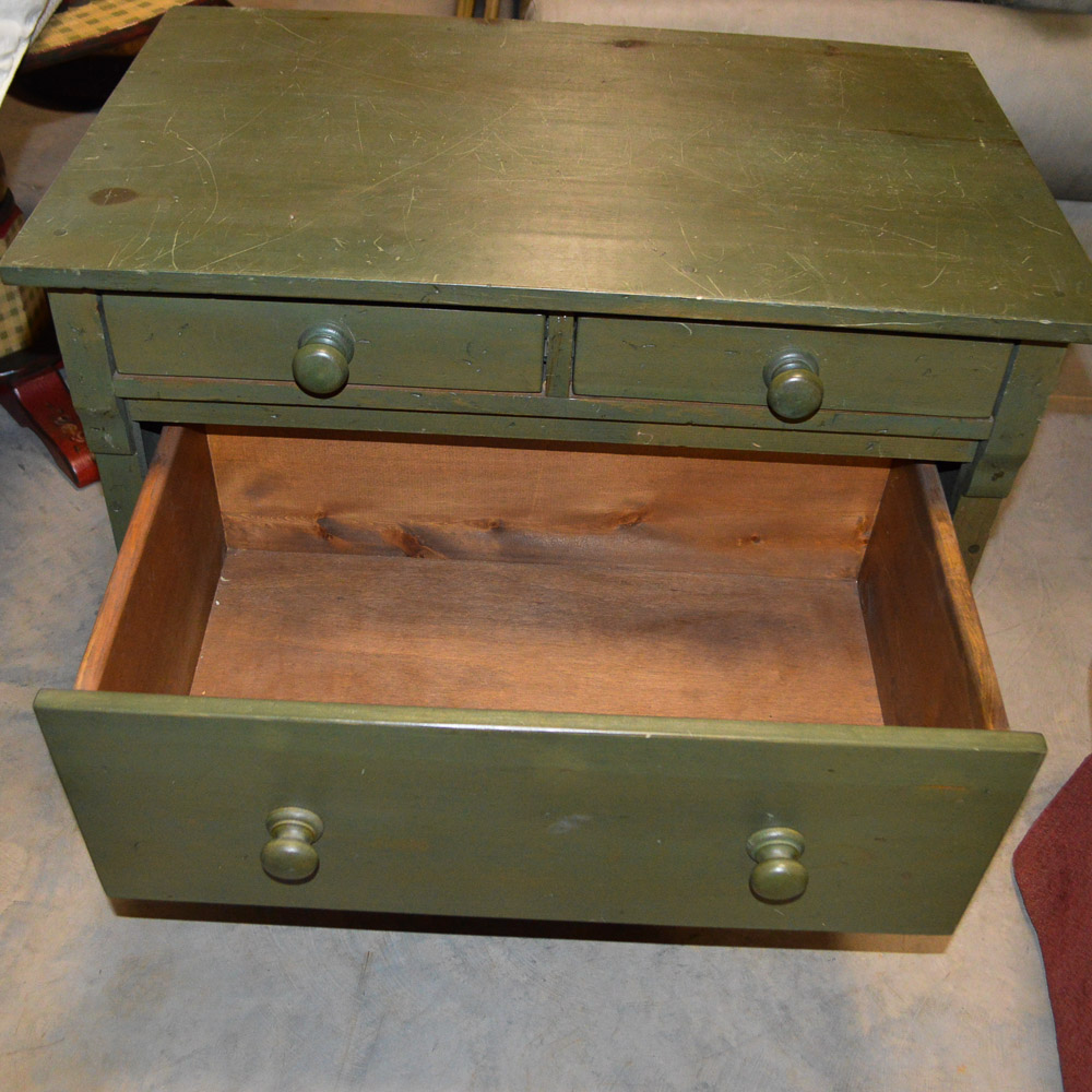 Vintage Green Chest of Drawers