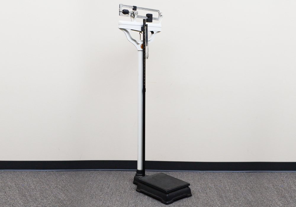 Vintage Continental Scale Works Doctor's Beam Scale